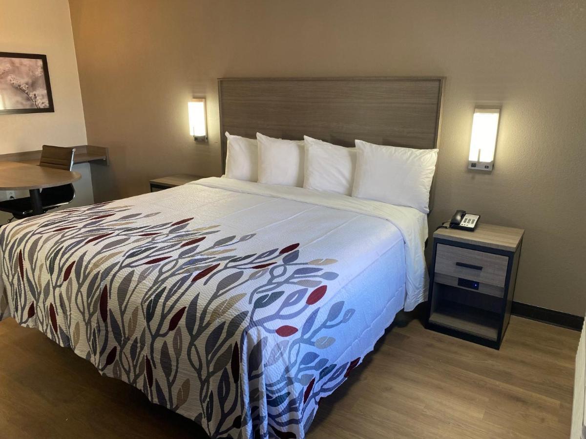 Red Roof Inn Jacksonville, Al Eksteriør bilde