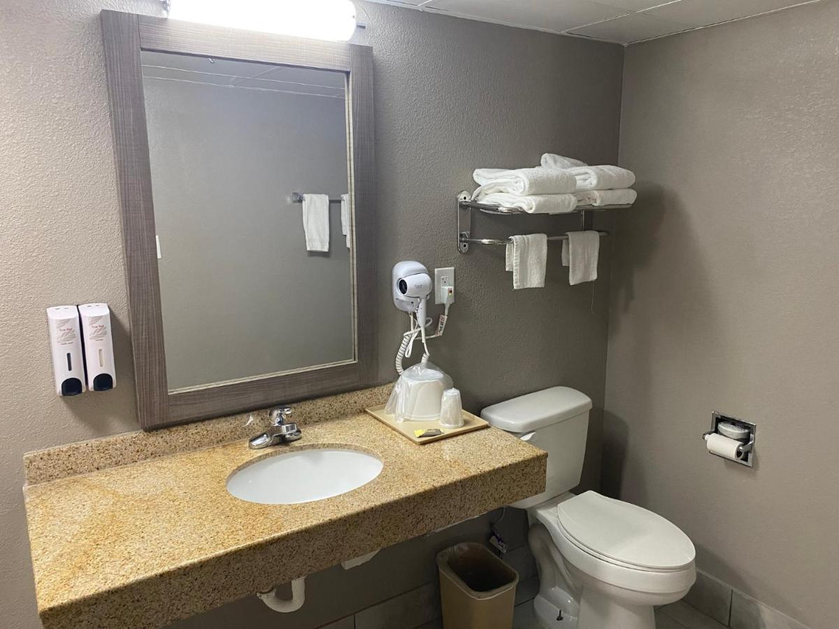 Red Roof Inn Jacksonville, Al Eksteriør bilde